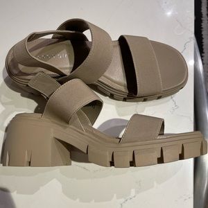Tan Madden girl Sandals